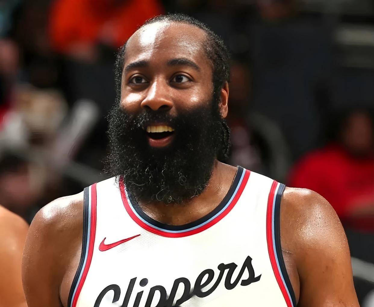 开云中国-这也行？今晨圣安东尼奥马刺调整名单以备意甲洛杉矶快船赛前豪取连胜，风云突变北京首钢今晨造点机会