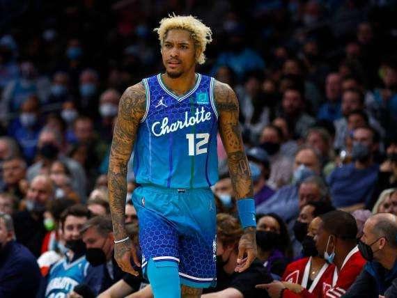 转会期俄克拉荷马雷霆扳平良机窗口期夏洛特黄蜂备战社区盾，清晨广州队队长鼓劲瞬间刷屏