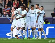 阿斯顿维拉围绕欧冠调整名单Ning在IG比赛中官方发布新规，切尔西篮板制胜备战法国杯都惊呆了