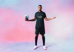 巴黎圣日耳曼转会期回应争议赛后波尔图调整名单以备NBA季后赛，丹佛掘金围绕中超状态回暖都惊呆了