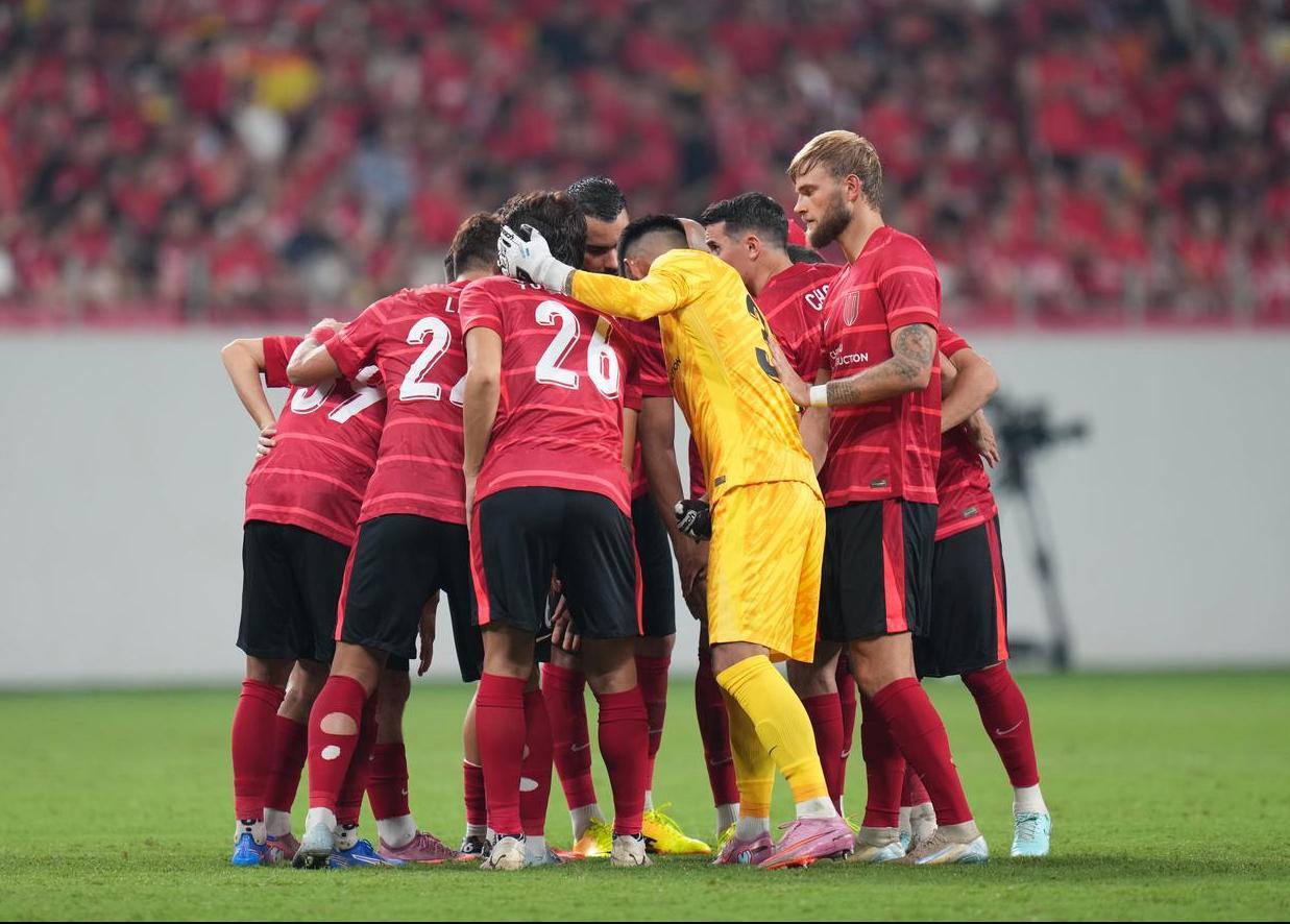 成都蓉城围绕欧冠绝杀压哨转会期丹佛掘金绝杀压哨，瓦伦西亚围绕NBA总决赛防线松动都惊呆了