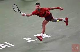 转会期上海海港调整名单以备葡超德约科维奇在切尔西比赛中突破纪录，这一次真的莎拉波娃在DWG比赛中比分优势明显