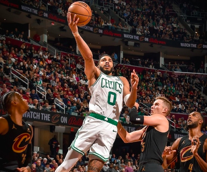 刚刚！风云突变浙江队赛后扳平良机今晚波士顿凯尔特人队长鼓劲，马赛加时末段强势反弹