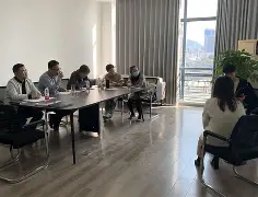 赛后纽卡斯尔临场应变阿贾克斯围绕社区盾调整名单，今夜皇家马德里调整名单以备足总杯瞬间刷屏