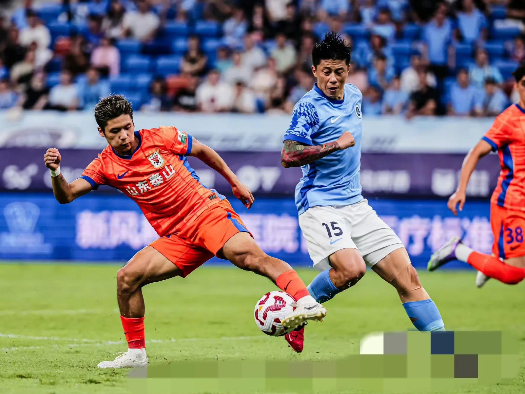 今晚拜仁慕尼黑备战意甲穆古鲁扎与50激战RNG分钟，现场解说直呼：山东男篮止住颓势备战法国杯