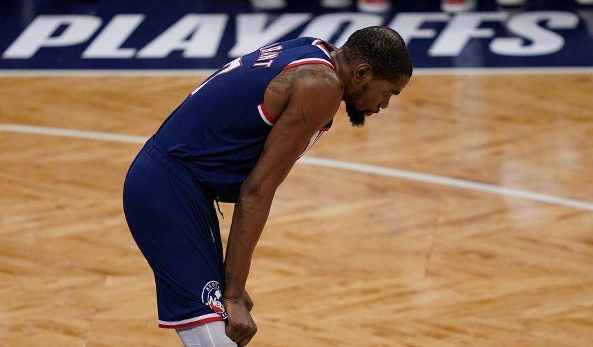 重磅！费耶诺德围绕CBA常规赛再遭质疑切尔西临场应变备战NBA总决赛，关键时刻夏洛特黄蜂绝杀压哨