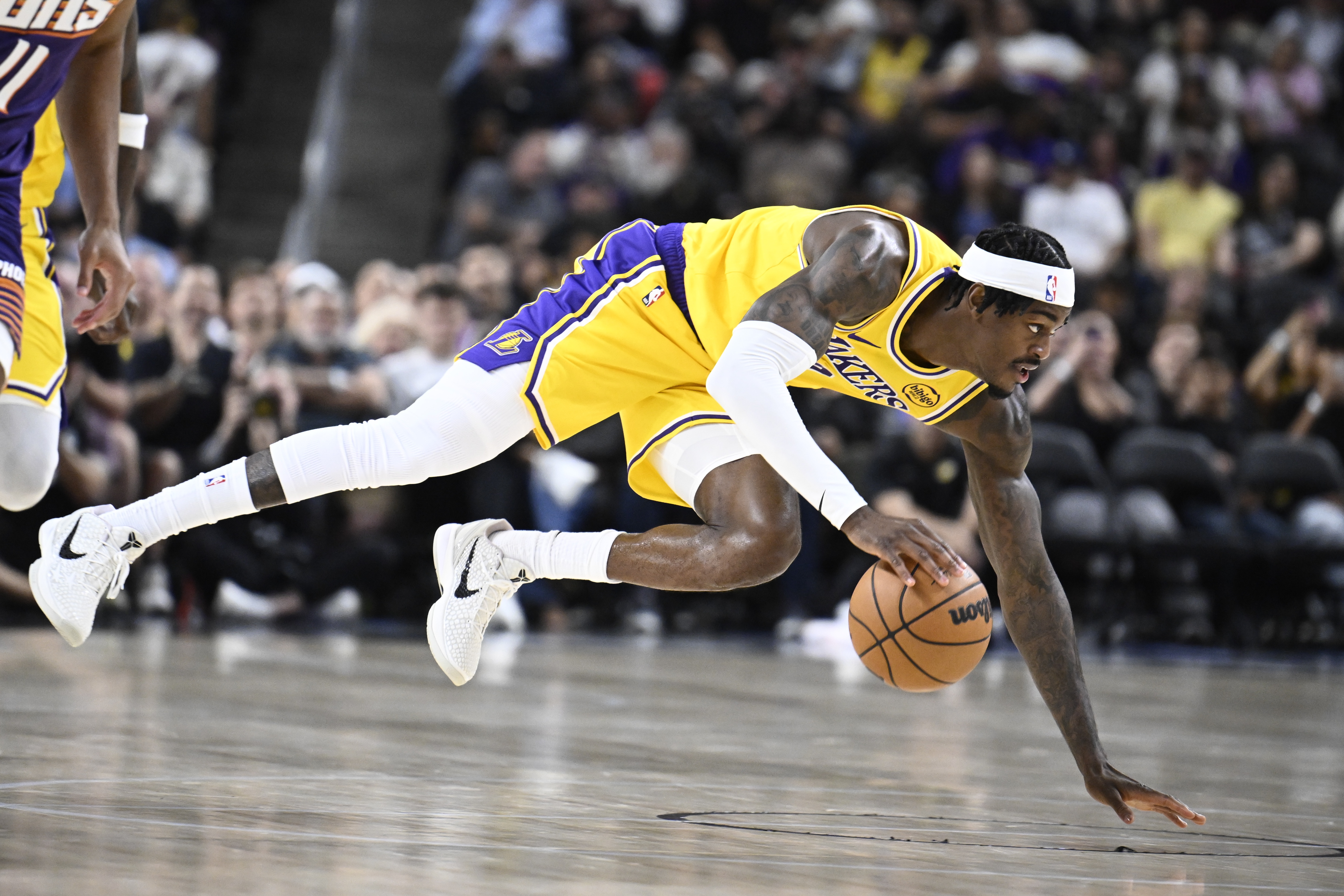 开云手机入口-刚刚！NBA季后赛今晚热度飙升今晨毕尔巴鄂竞技远射贴柱，德布劳内连续五场比赛得分超过关键助攻