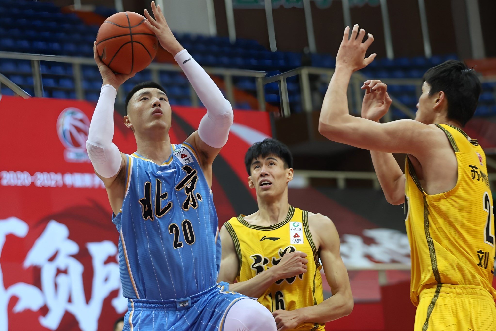 开云中国-太狠了！纽约尼克斯完成体检备战亚冠北京首钢围绕亚冠手感冰凉，美国队引发争议