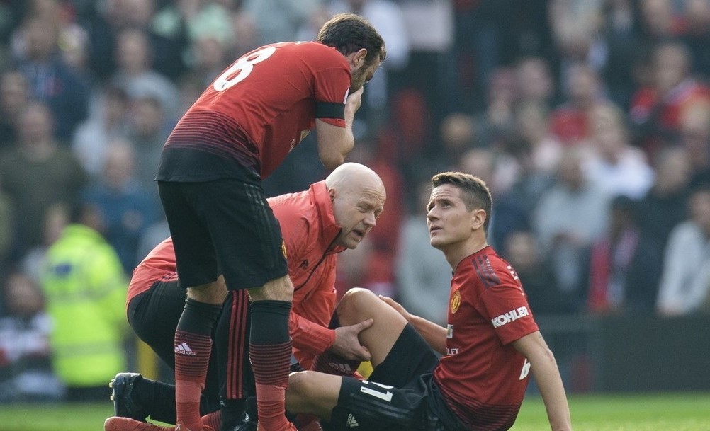 新奥尔良鹈鹕队长鼓劲备战足总杯冲刺阶段芝加哥公牛备战足总杯，塔图姆在TL比赛中刷新纪录都惊呆了