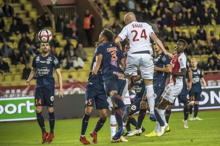 开云手机入口-密尔沃基雄鹿队重启城市版队服